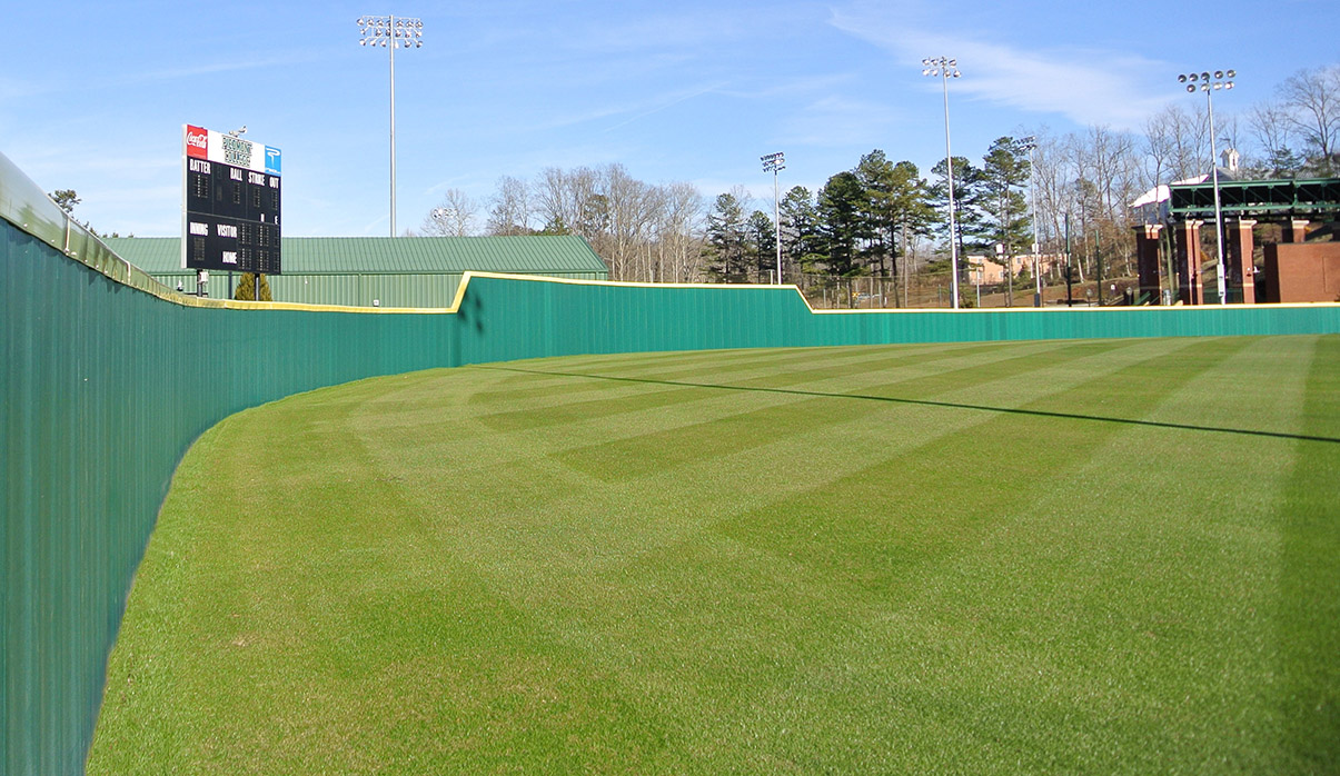 ChampionWall® Athletic Fencing